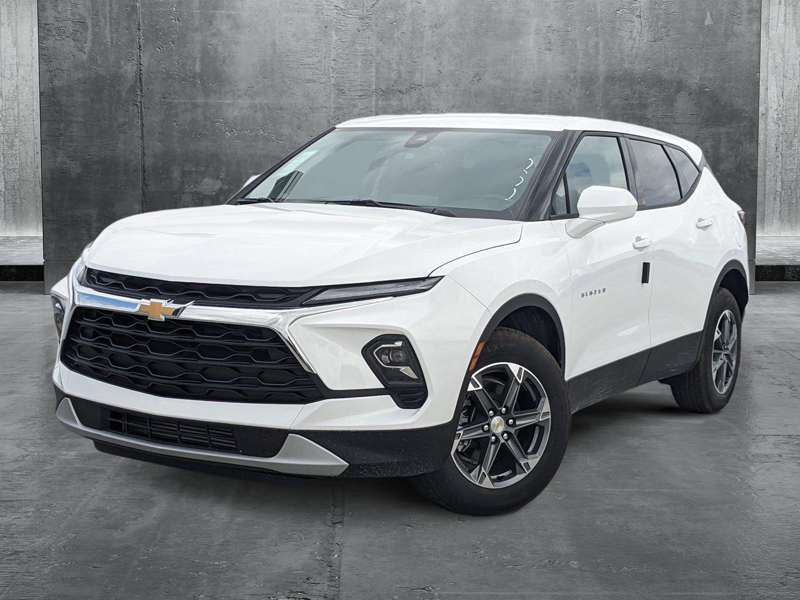 2025 Chevrolet Blazer Vehicle Photo in MIAMI, FL 33172-3015