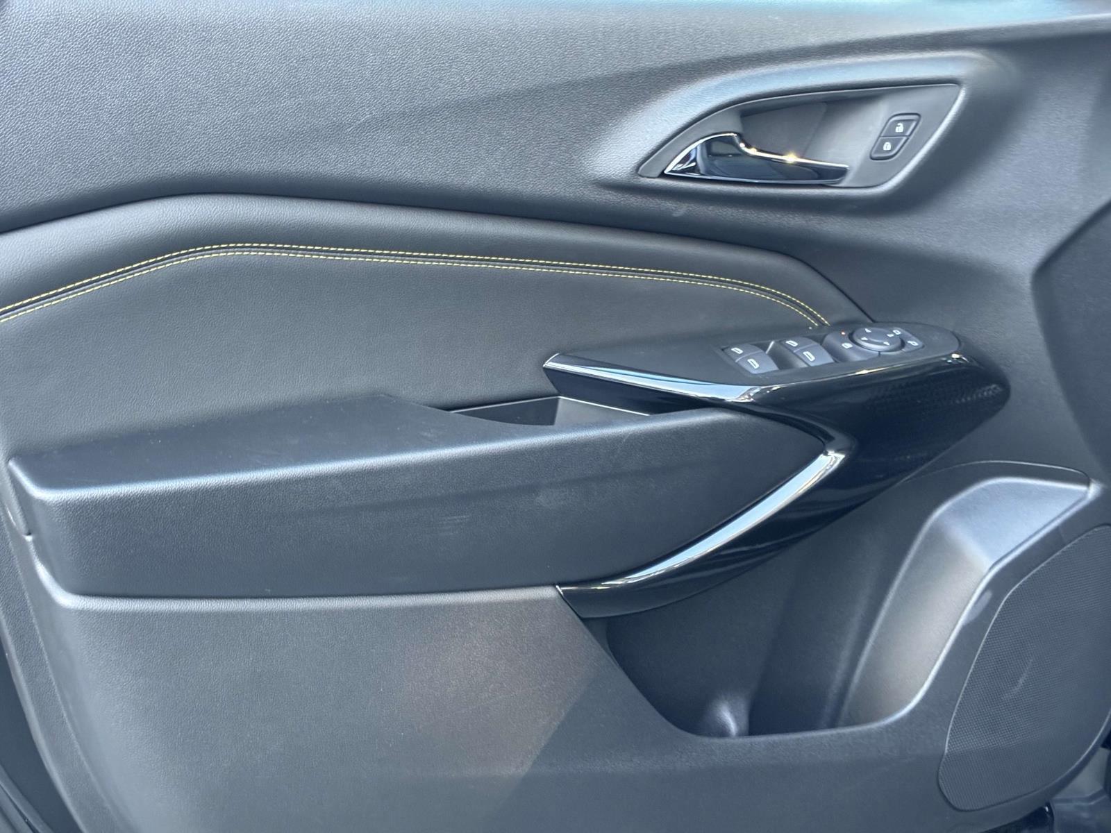 2025 Chevrolet Trax Vehicle Photo in LOS ANGELES, CA 90007-3794
