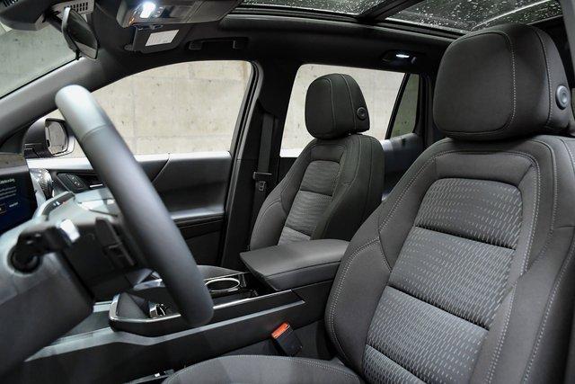 2025 Chevrolet Equinox Vehicle Photo in EVERETT, WA 98203-5662