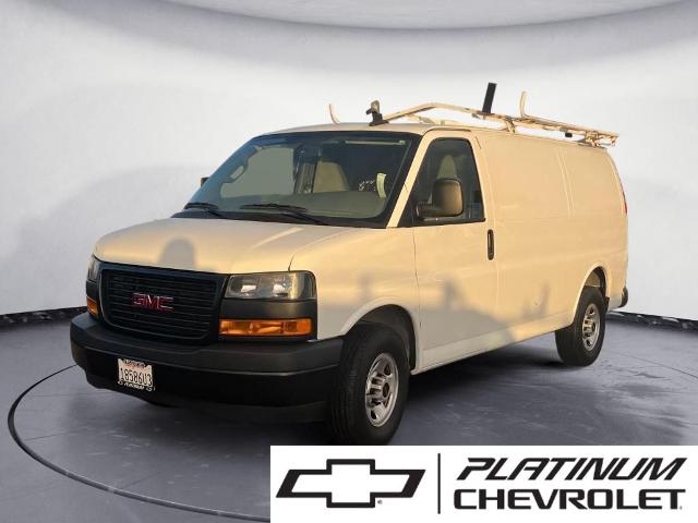 Partial Hood and Fender Kit | GMC SAVANA 2023 Partial Hood and Fender Kit | GMC SAVANA 2023