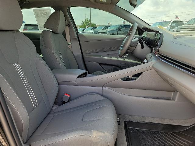 2024 Hyundai ELANTRA Vehicle Photo in EASTLAND, TX 76448-3020