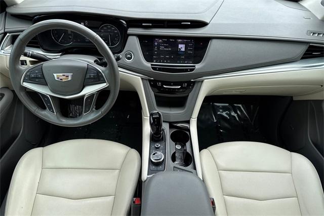 2022 Cadillac XT5 Vehicle Photo in ELK GROVE, CA 95757-8703