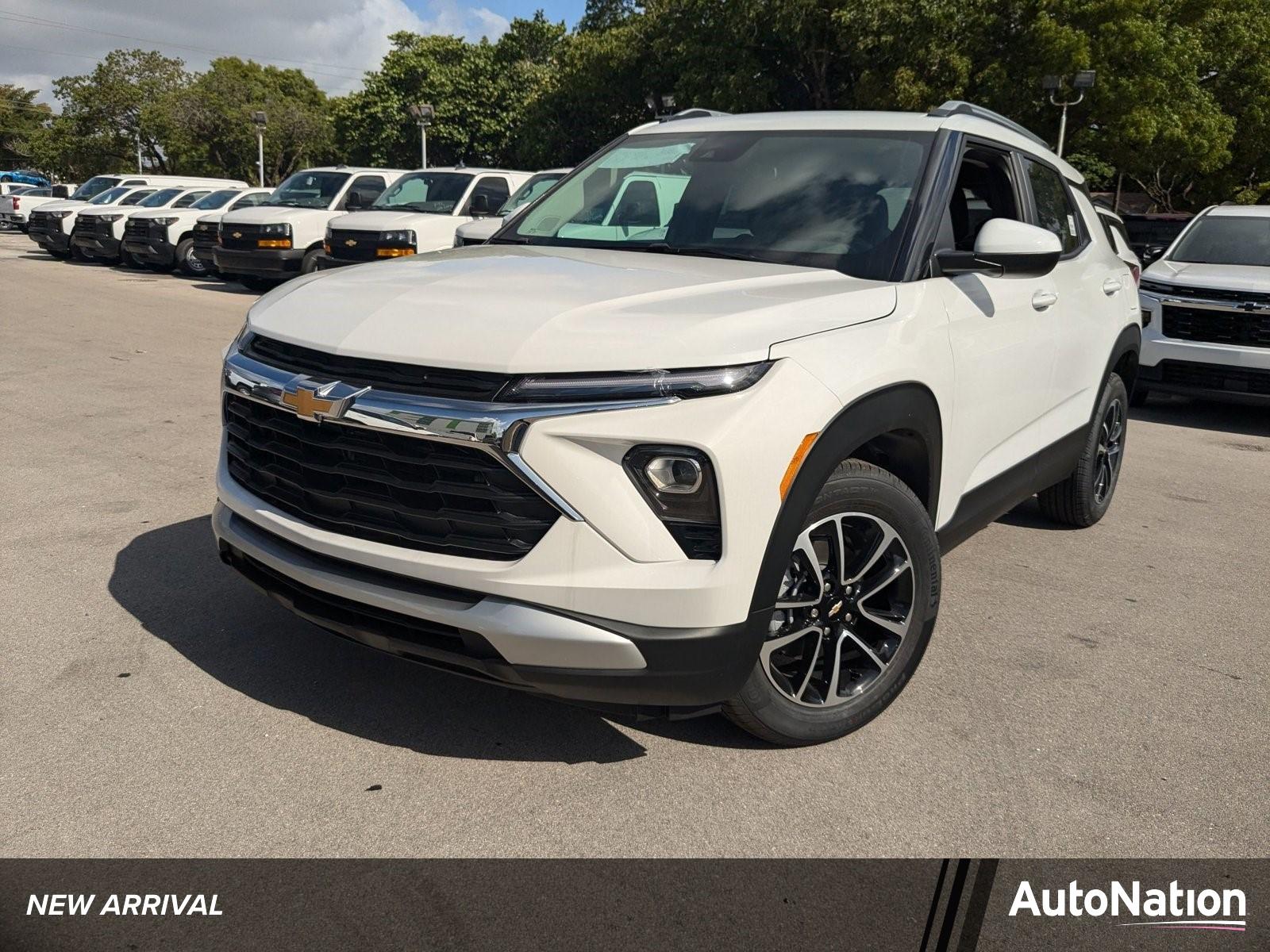 2025 Chevrolet Trailblazer Vehicle Photo in MIAMI, FL 33134-2699