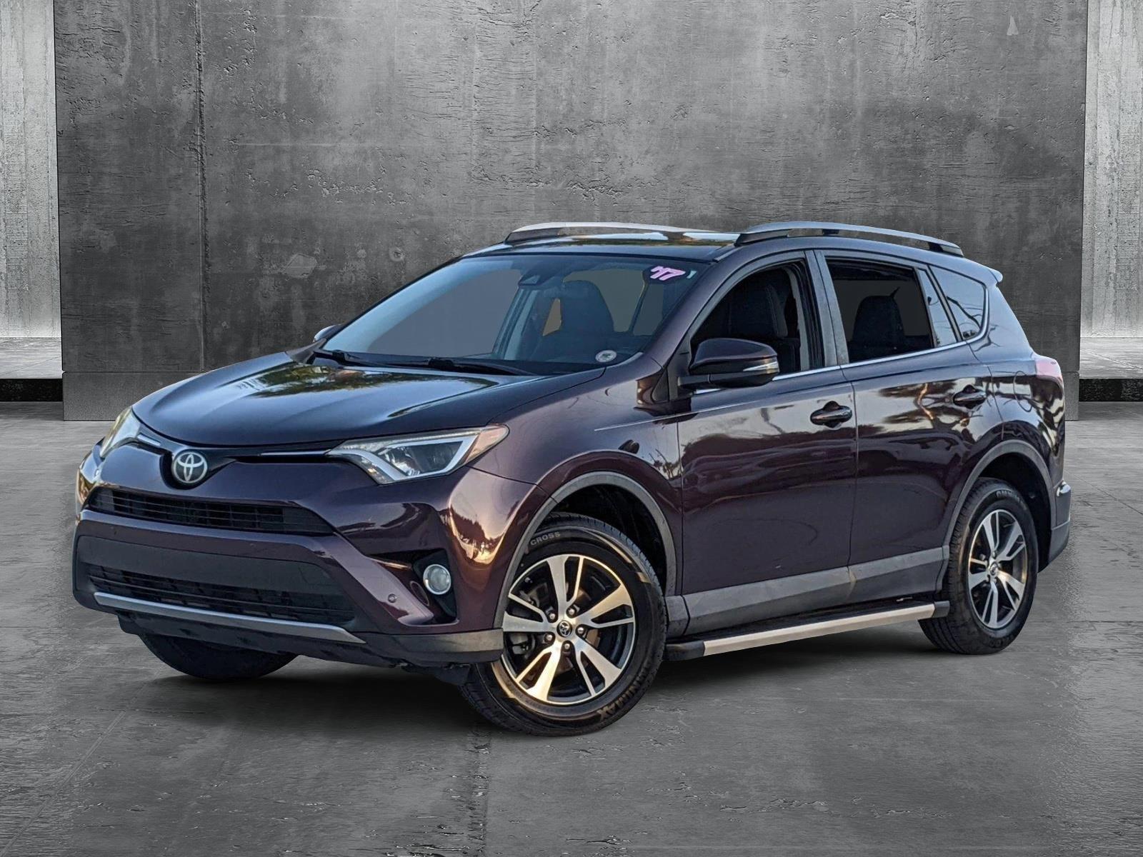 2017 Toyota RAV4 Vehicle Photo in Davie, FL 33331