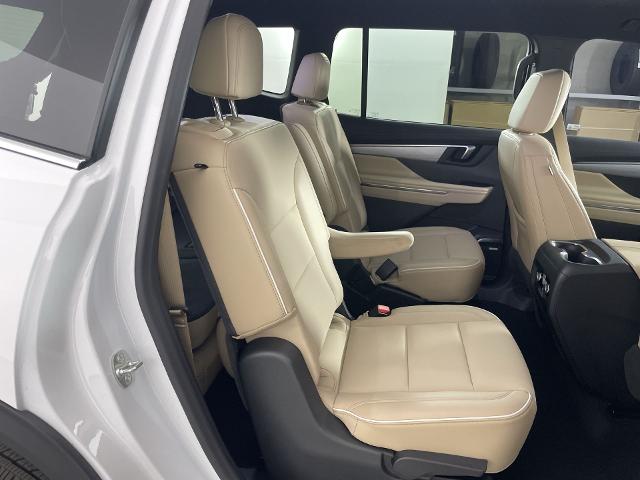 2025 Buick Enclave Vehicle Photo in GILBERT, AZ 85297-0402