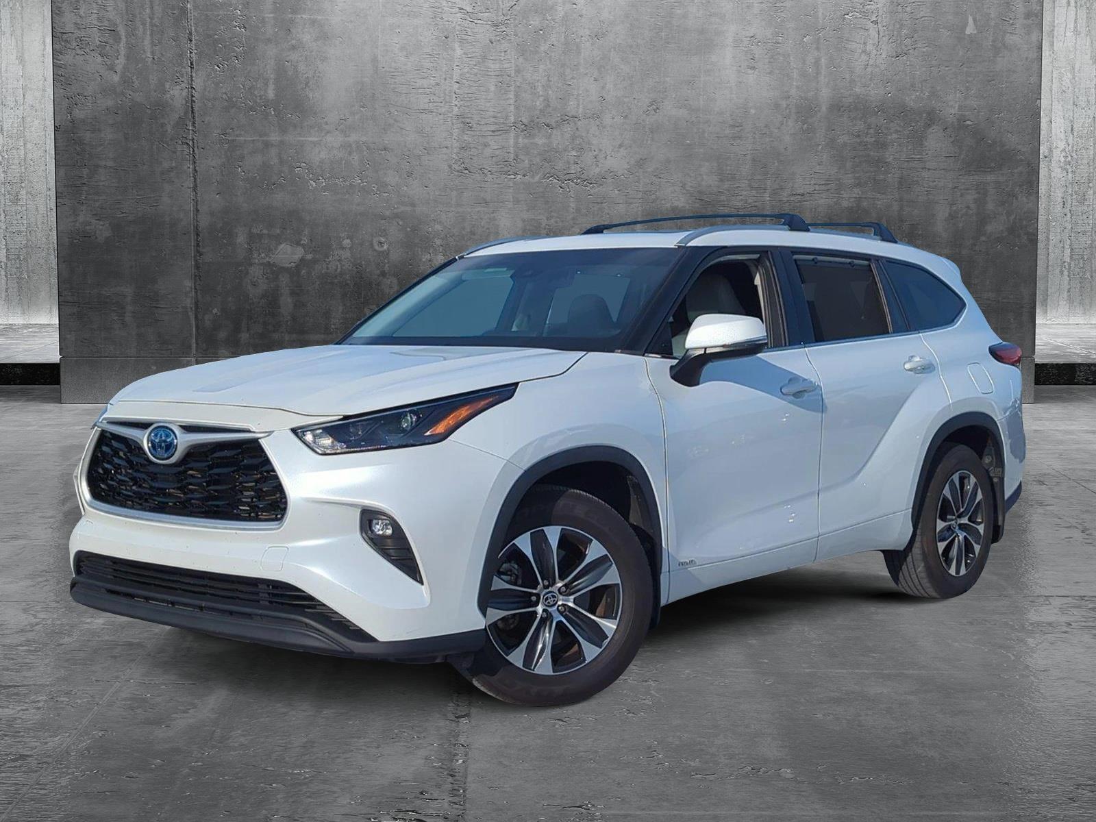 2022 Toyota Highlander Vehicle Photo in Ft. Myers, FL 33907