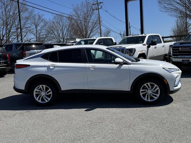2025 Buick Envista Vehicle Photo in LOWELL, MA 01852-4336