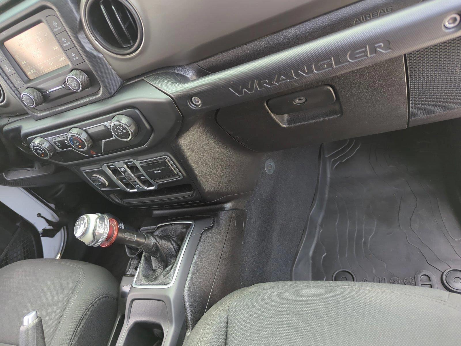 2018 Jeep Wrangler Unlimited Vehicle Photo in Pembroke Pines, FL 33027