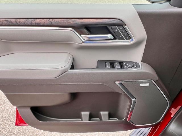 2025 GMC Sierra 1500 Vehicle Photo in EFFINGHAM, IL 62401-2832