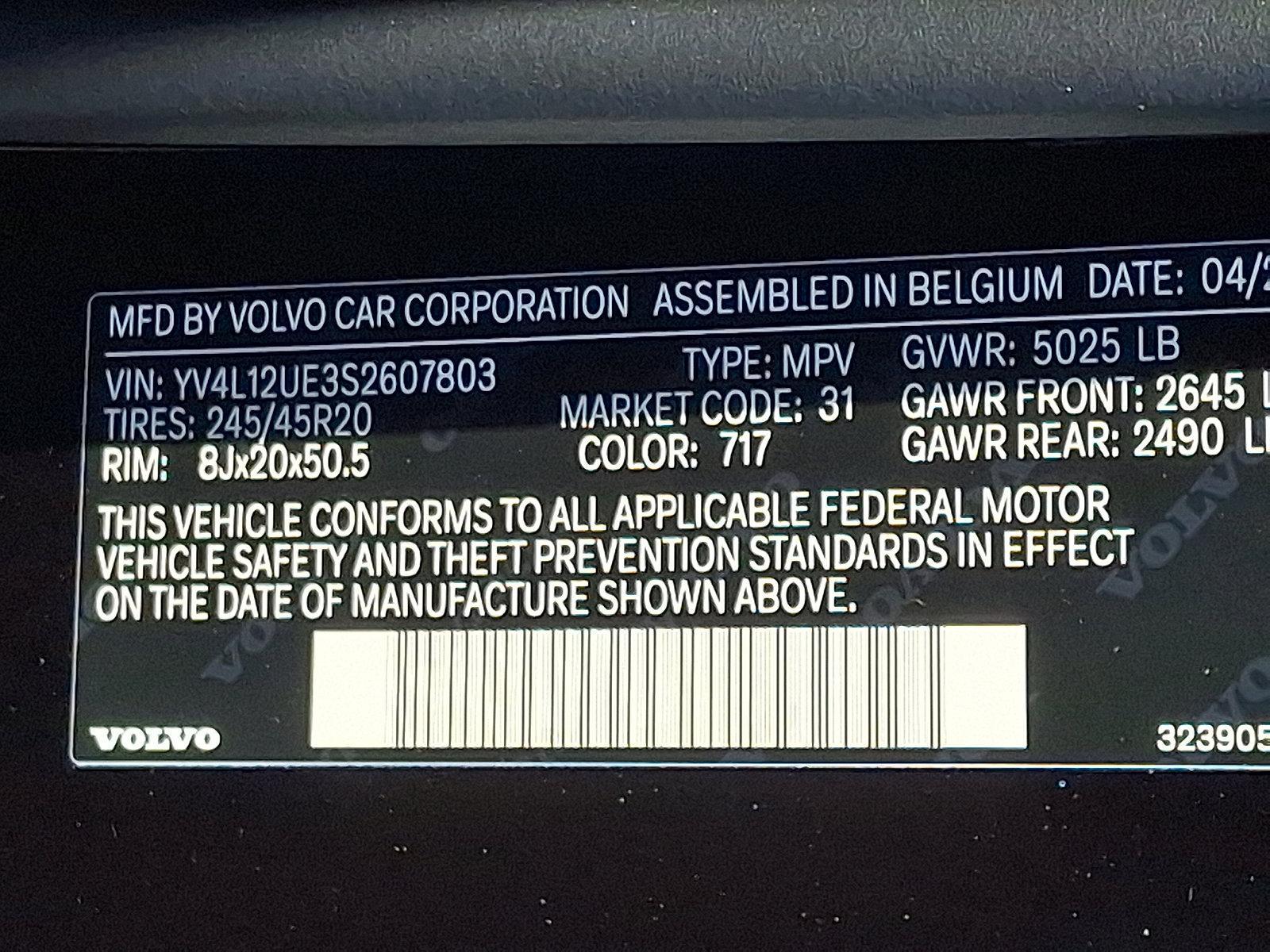 2025 Volvo XC40 Vehicle Photo in Trevose, PA 19053