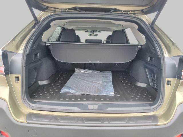 2025 Subaru Outback Vehicle Photo in Green Bay, WI 54304