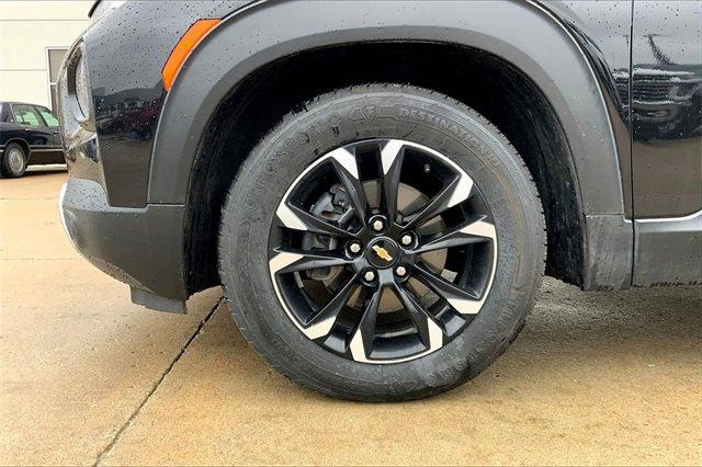 2021 Chevrolet Trailblazer Vehicle Photo in TOPEKA, KS 66609-0000