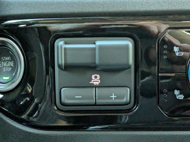 2025 Chevrolet Silverado 2500 HD Vehicle Photo in SAVANNAH, GA 31406-4513