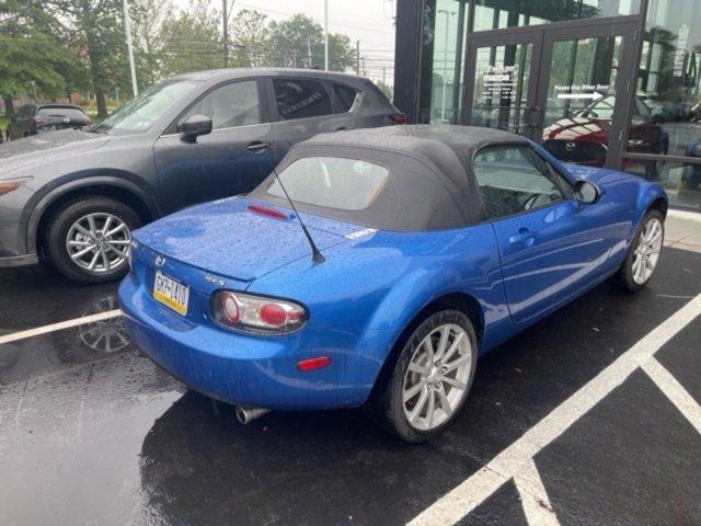 2006 Mazda MX-5 Miata Vehicle Photo in Harrisburg, PA 17111