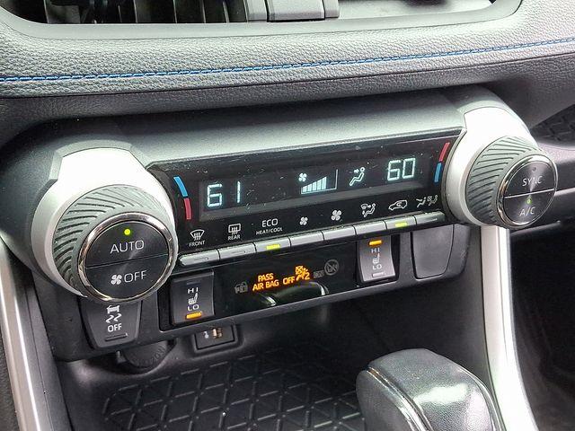 2023 Toyota RAV4 Hybrid Vehicle Photo in DANBURY, CT 06810-5034