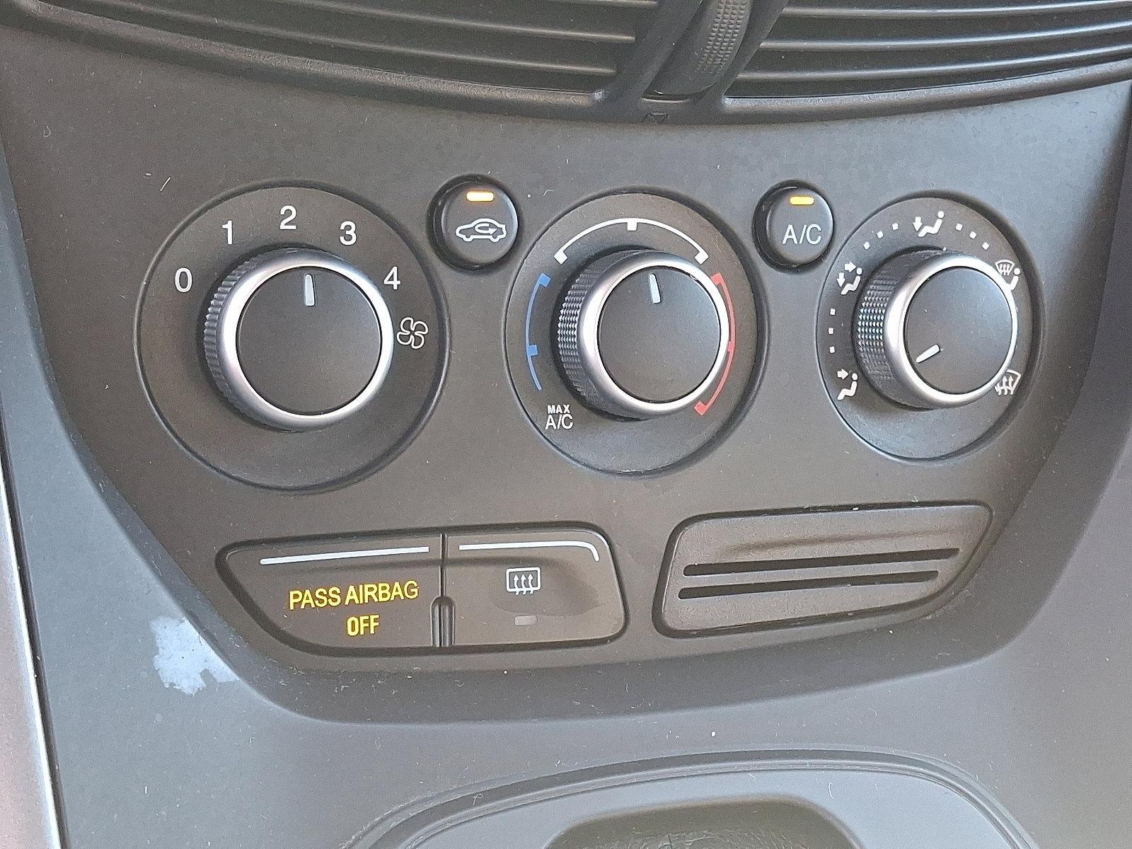2015 Ford Escape Vehicle Photo in Easton, PA 18045