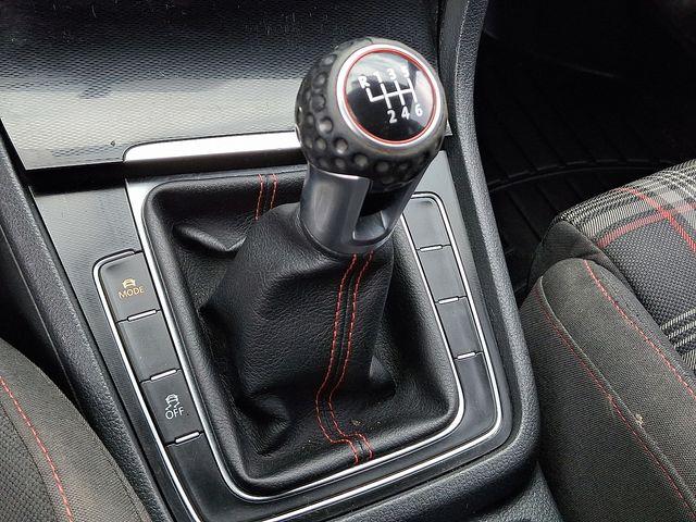 2017 Volkswagen Golf GTI Vehicle Photo in DANBURY, CT 06810-5034