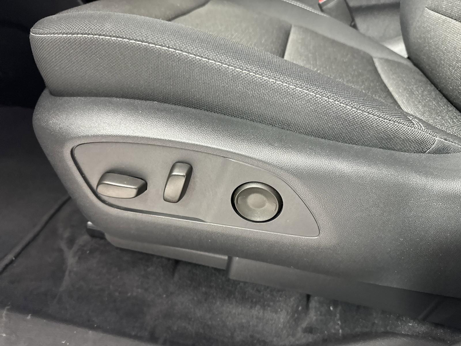 2025 Chevrolet Traverse Vehicle Photo in GEORGETOWN, TX 78626-7508