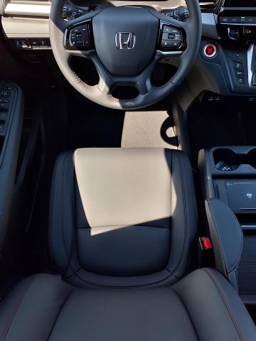 2025 Honda Odyssey Vehicle Photo in Oshkosh, WI 54904