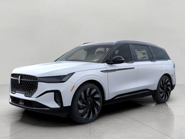 2025 Lincoln Nautilus Vehicle Photo in Neenah, WI 54956
