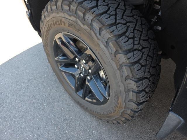 2020 Chevrolet Silverado 1500 Vehicle Photo in ENGLEWOOD, CO 80113-6708