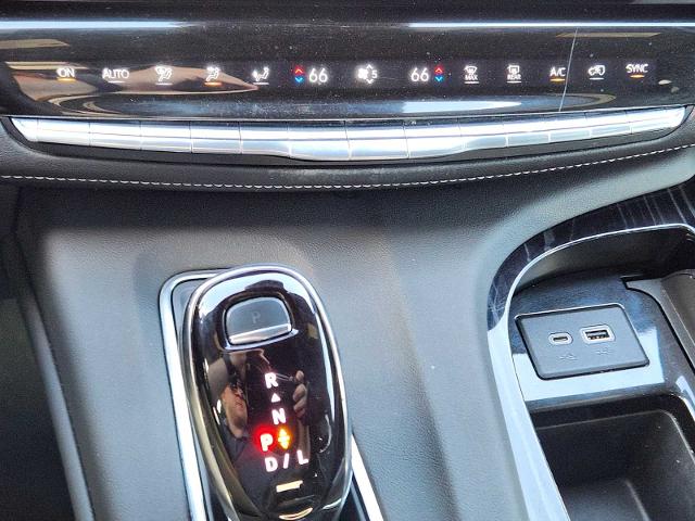2023 Cadillac Escalade Vehicle Photo in DENTON, TX 76210-9321