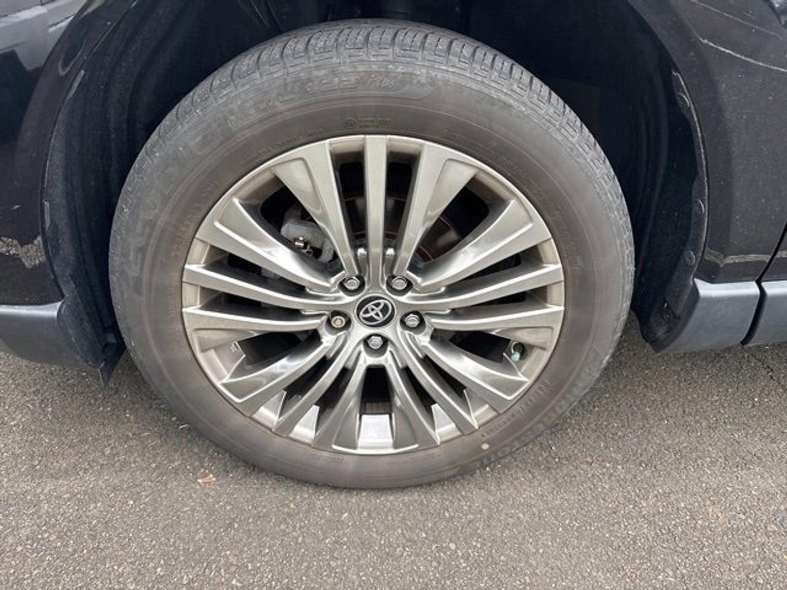 2021 Toyota Venza Vehicle Photo in Trevose, PA 19053