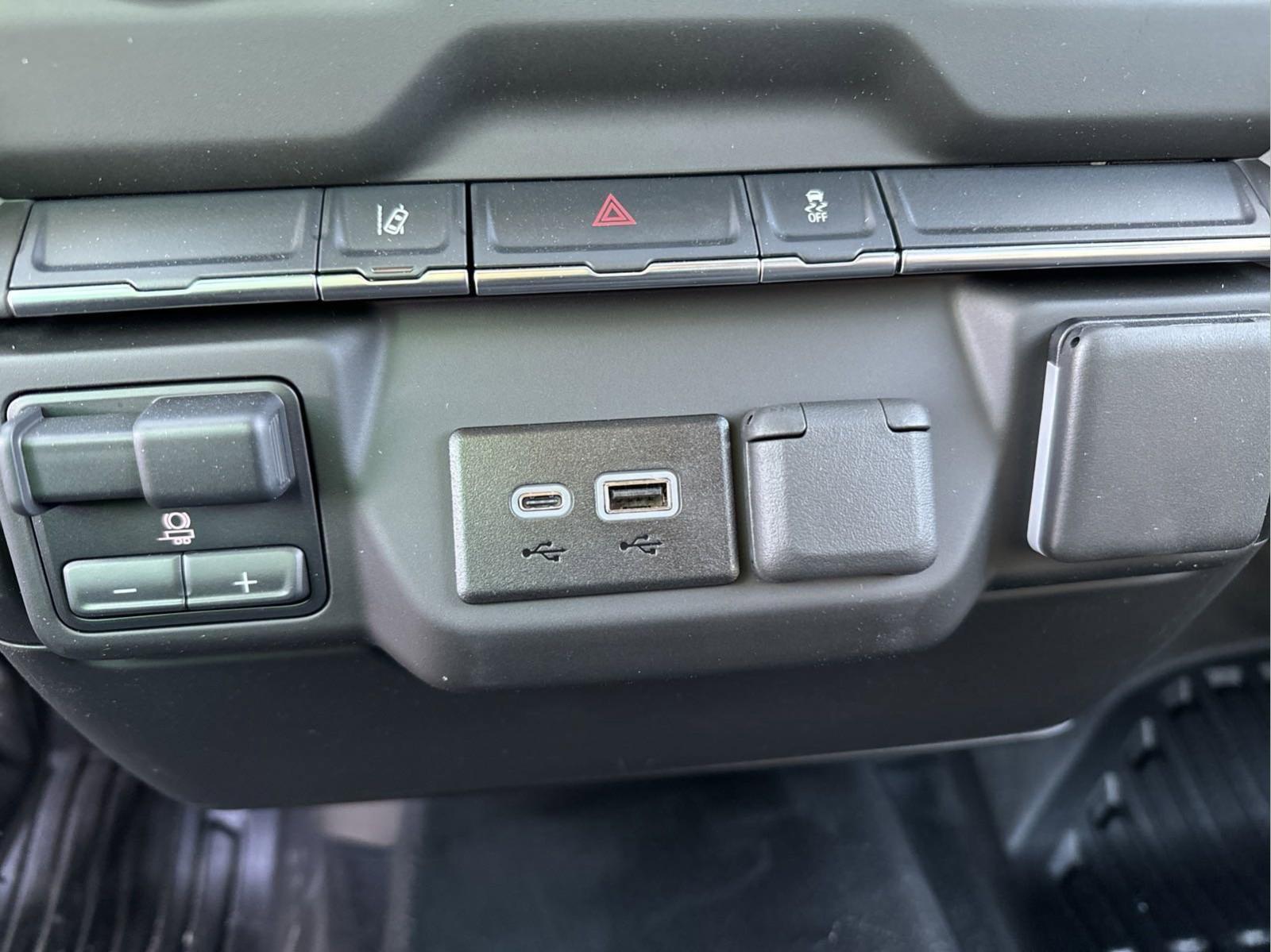 2025 Chevrolet Silverado 2500 HD Vehicle Photo in GEORGETOWN, TX 78626-7508