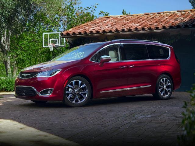 2019 Chrysler Pacifica Vehicle Photo in Akron, OH 44312