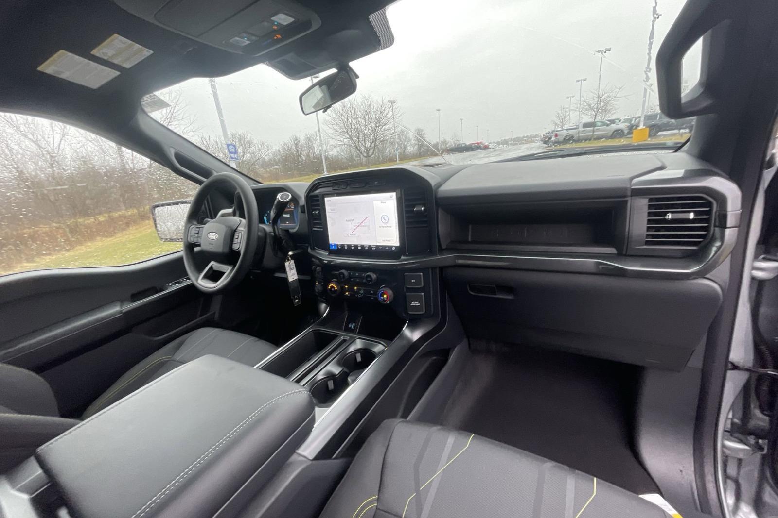 2024 Ford F-150 Vehicle Photo in Belle Vernon, PA 15012