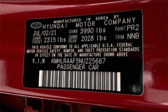 2022 Hyundai Elantra Vehicle Photo in TOPEKA, KS 66609-0000
