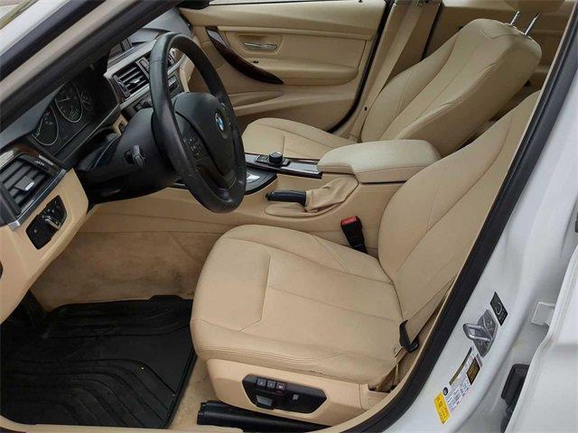 2015 BMW 3 Series Vehicle Photo in COLLIERVILLE, TN 38017-9006