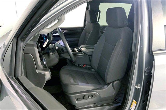 2024 Chevrolet Silverado 1500 Vehicle Photo in KANSAS CITY, MO 64114-4502