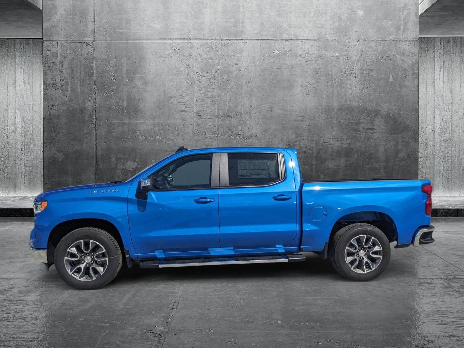 2025 Chevrolet Silverado 1500 Vehicle Photo in MIAMI, FL 33172-3015