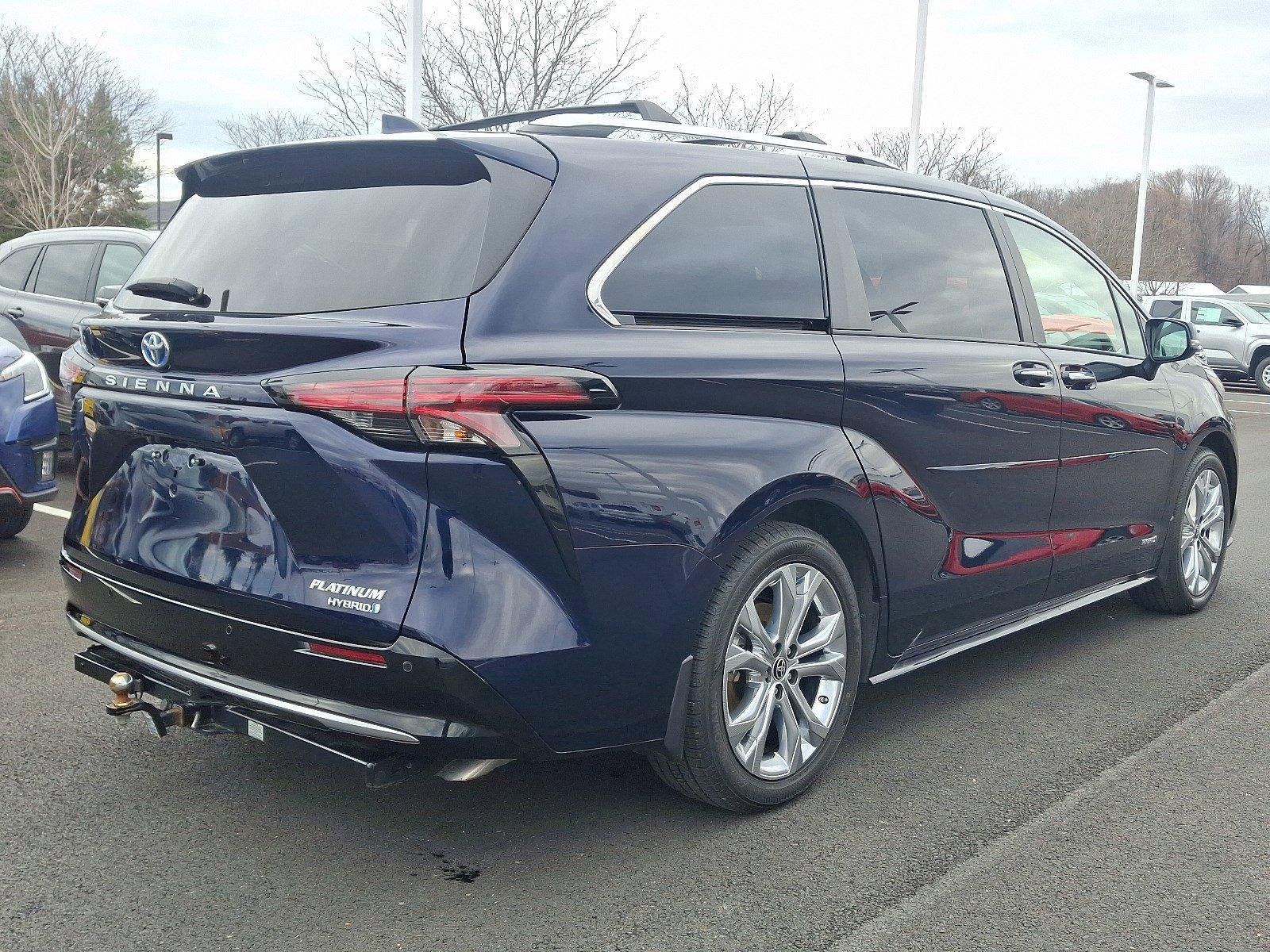 2021 Toyota Sienna Vehicle Photo in Harrisburg, PA 17111