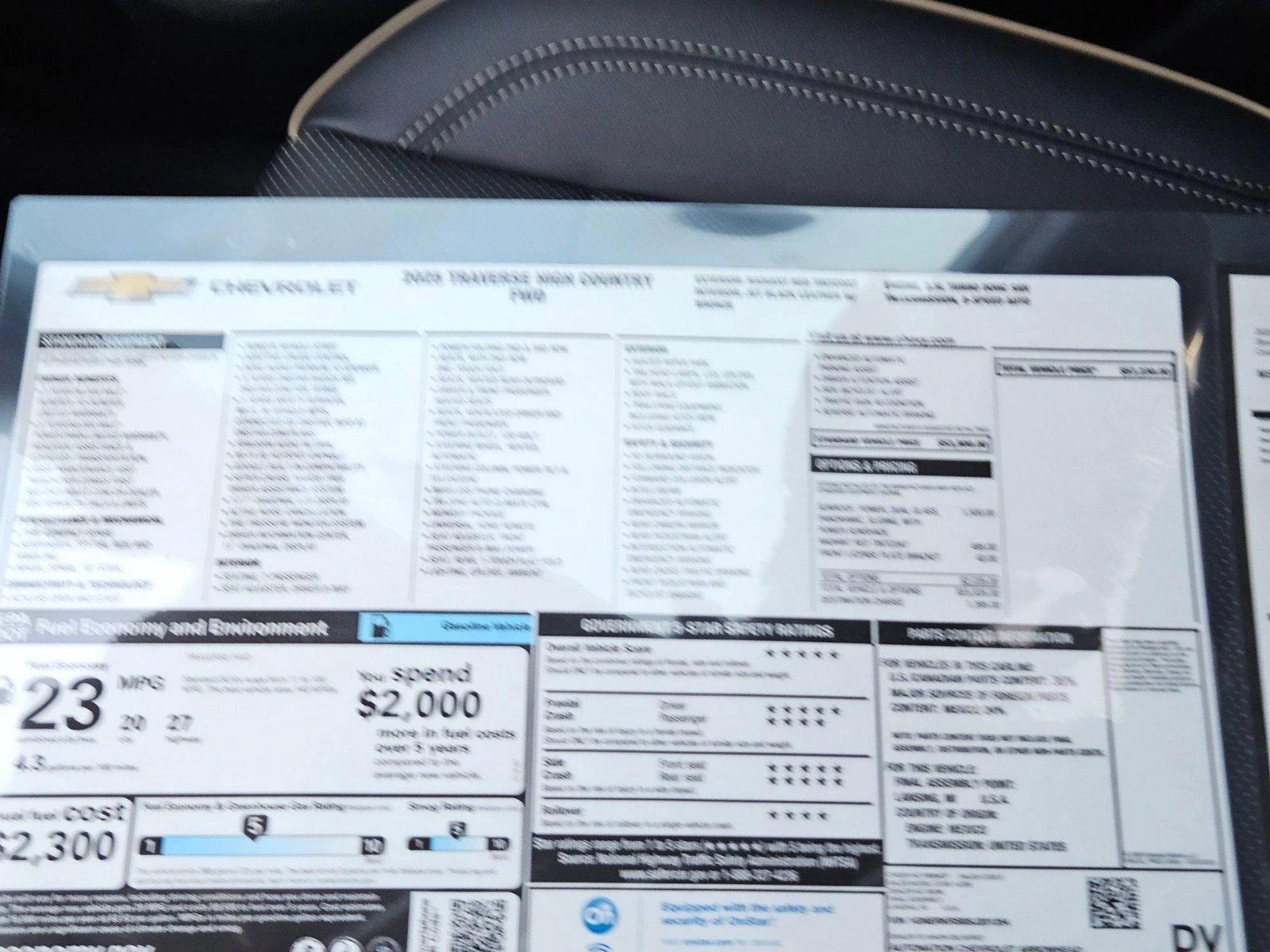 2025 Chevrolet Traverse Vehicle Photo in PEORIA, AZ 85382-3715