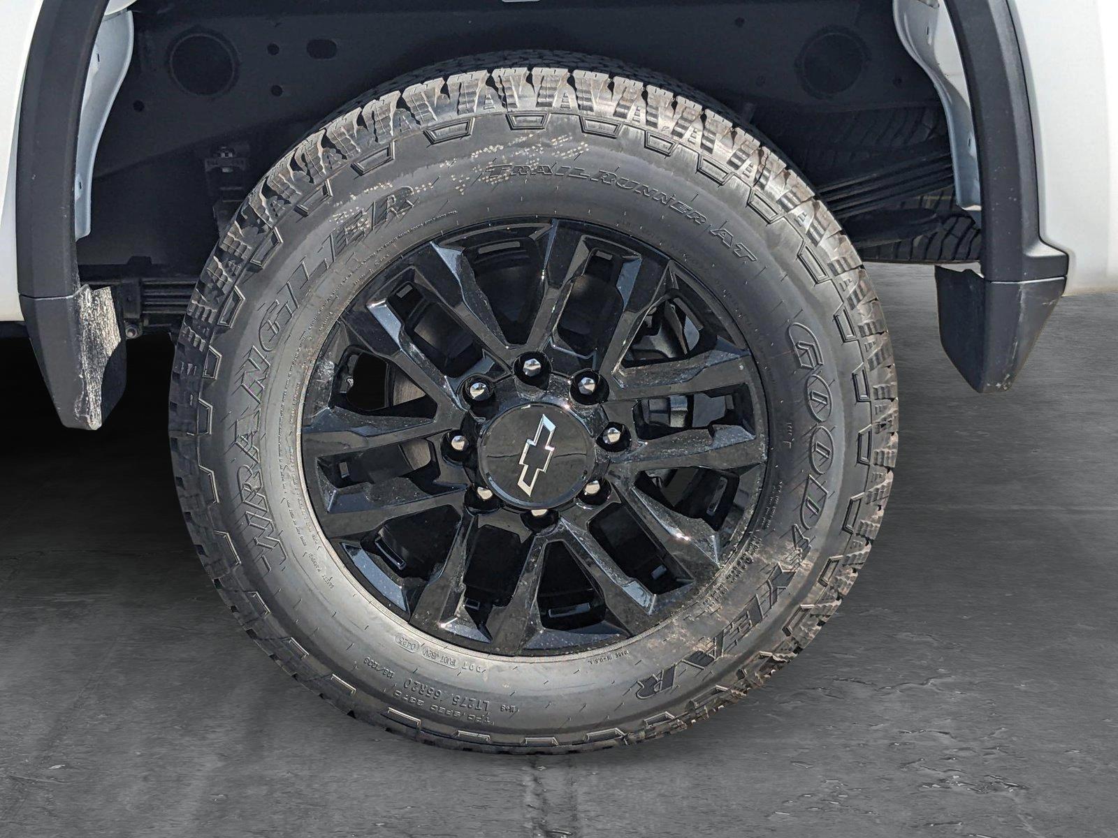 2025 Chevrolet Silverado 2500 HD Vehicle Photo in MIAMI, FL 33172-3015