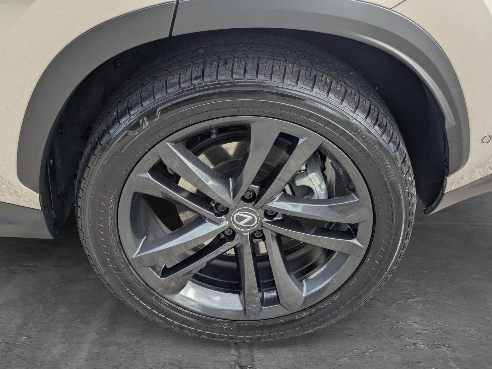 2024 Lexus NX 450h+ Vehicle Photo in Sarasota, FL 34231