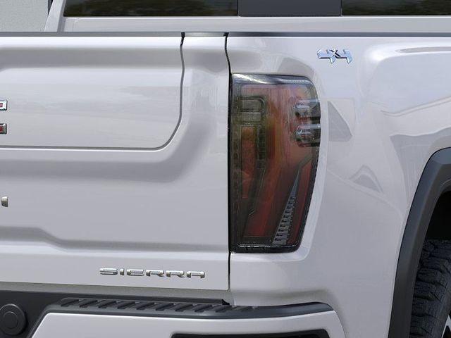 2025 GMC Sierra 2500 HD Vehicle Photo in WATERTOWN, CT 06795-3318