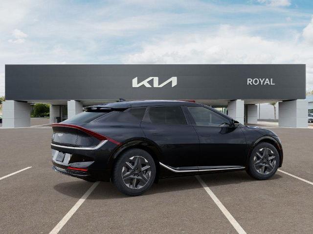 2025 Kia EV6 Vehicle Photo in Tucson, AZ 85712