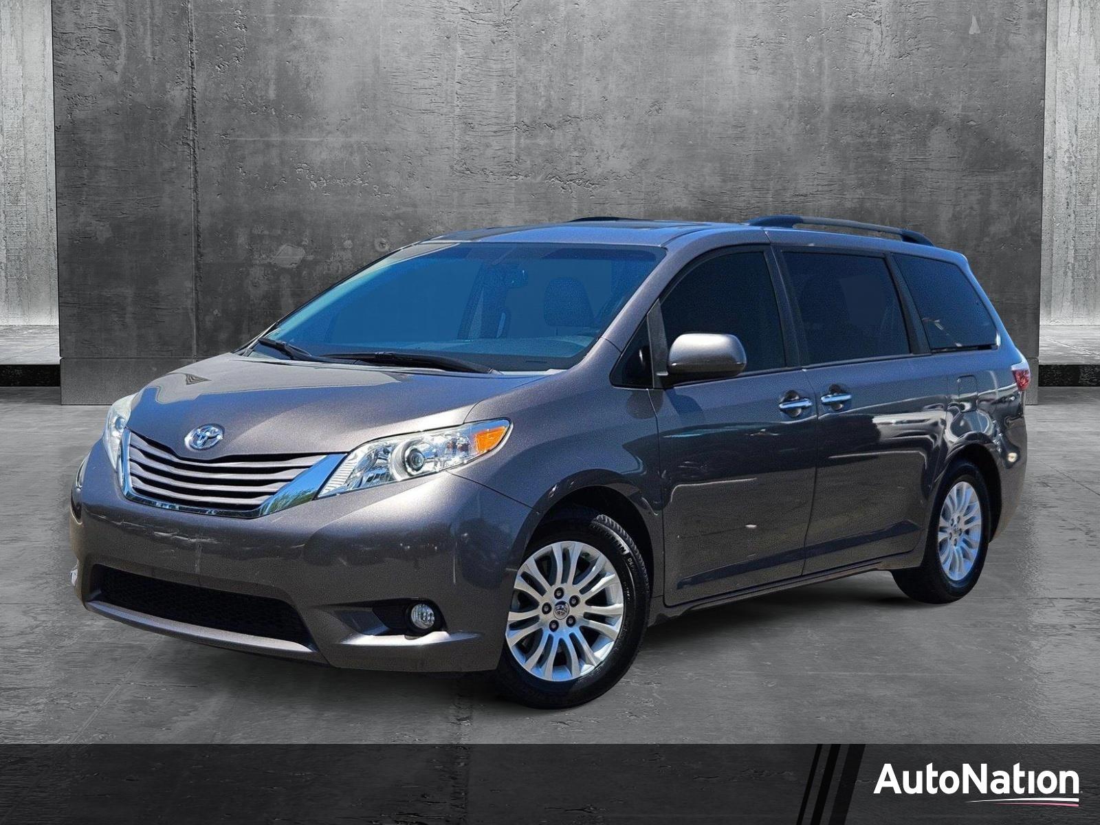 2015 Toyota Sienna Vehicle Photo in Clearwater, FL 33764
