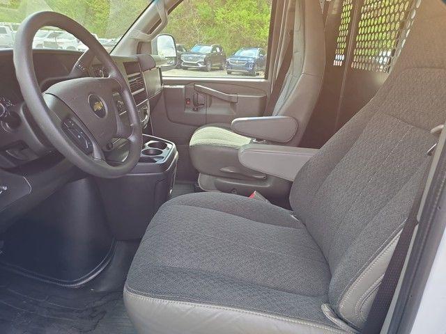 2023 Chevrolet Express Cargo Van Vehicle Photo in Pleasant Hills, PA 15236