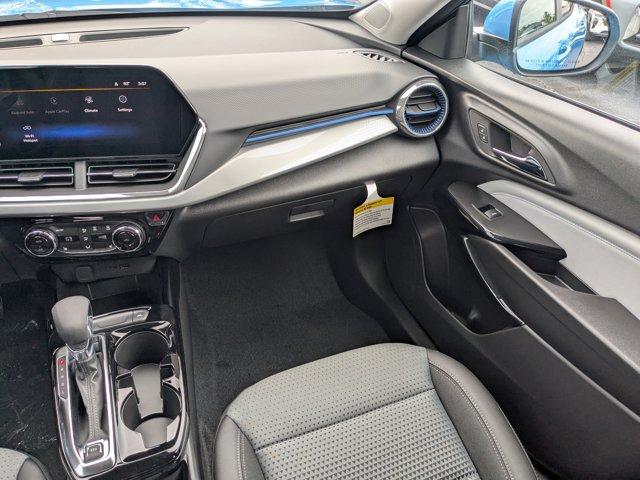 2025 Chevrolet Trax Vehicle Photo in BRUNSWICK, GA 31525-1881