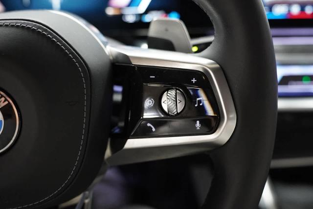 2023 BMW 760i xDrive Vehicle Photo in GRAPEVINE, TX 76051