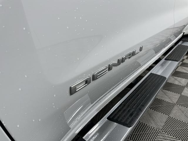 2024 GMC Sierra 1500 Vehicle Photo in GILBERT, AZ 85297-0402