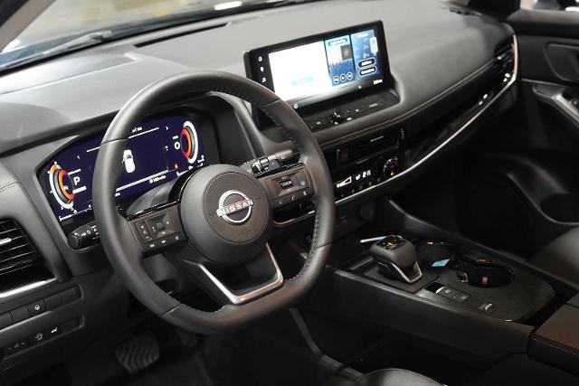 2024 Nissan Rogue Vehicle Photo in Fort Worth, TX 76132