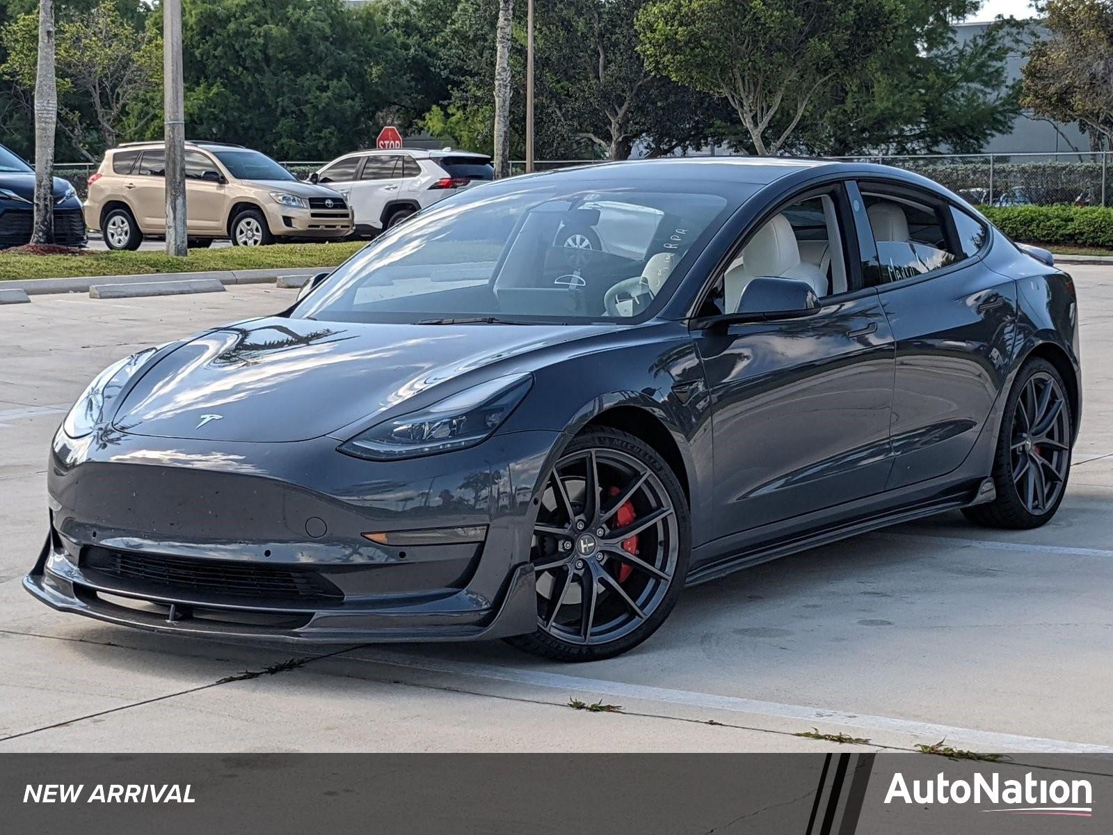 2023 Tesla Model 3 Vehicle Photo in Davie, FL 33331