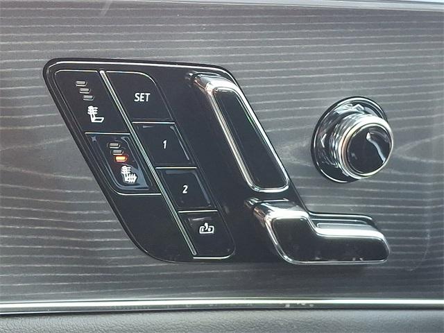 2025 Cadillac LYRIQ Vehicle Photo in ALLENTOWN, PA 18103-7399