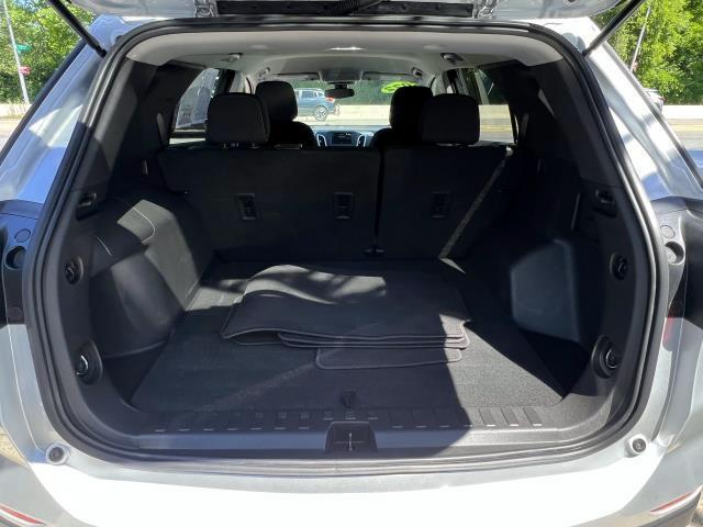2022 Chevrolet Equinox Vehicle Photo in Roslyn, NY 11576