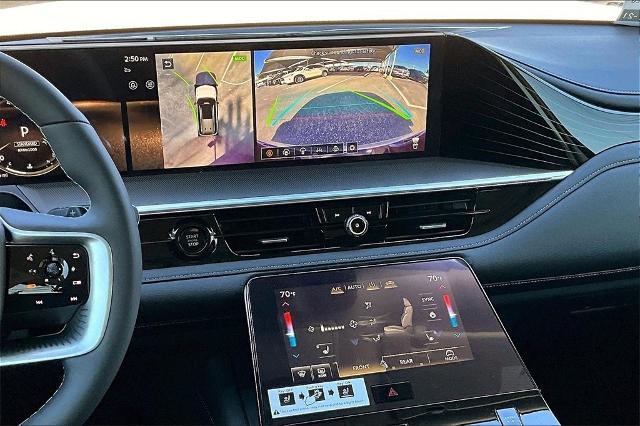 2025 INFINITI QX80 Vehicle Photo in Grapevine, TX 76051